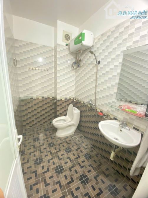 CỰC HOT! MẬU LƯƠNG - Ô TÔ TRÁNH - PHÂN LÔ - VỈA HÈ, DT 50m x 4T, MT 4m - 1