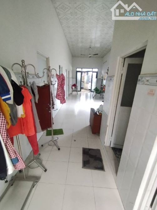 Nhà mặt tiền ngay chợ Xóm Mới 199m2 ngang 5m5 nở hậu 7m3 Đường Thống Nhất Phường 16 Gò Vấ - 1