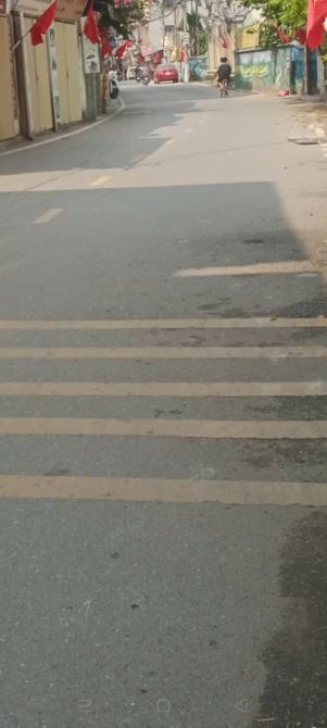 BÁN NHÀ ĐỨC THƯỢNG _ HOÀI ĐỨC_ ĐƯỜNG RỘNG Ô TÔ TRÁNH NHAU_ 4 TẦNG , DT: 46M2_ 6 TỶ - 1