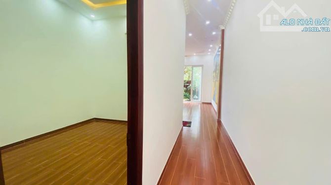 Cần Giuộc Biệt thự mini SHR  biệt lập view đẹp mặt tiền đường nhựa giá đầu tư. - 1