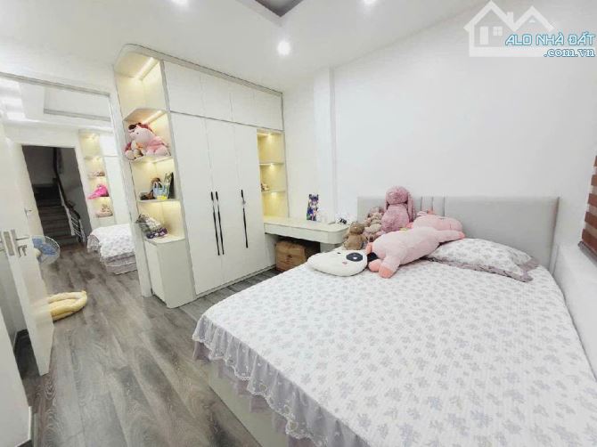 Bán nhà phố Thái Hà, phân lô ôtô tránh, kinh doanh - 6 tầng nội thất xịn - Sổ riêng vuông - 1