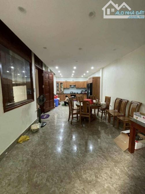 BIỆT THỰ VIP DƯƠNG NỘI - DIỆN TÍCH 306M2 - MẶT TIỀN LỚN - FULL CÔNG NĂNG ĐẲNG CẤP - 1