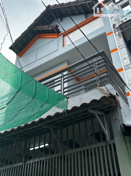 Nhà ngay chợ Vĩnh Lộc A – 3PN, 2WC, giá 2.1 tỷ thương lượng - 1