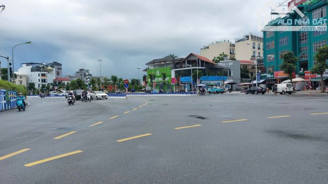 Bán nhà Ngọc Thụy 65m2- 5 tầng- dân xây chắc chắn, ô tô tránh, gần đường Hồng Tiến - 1