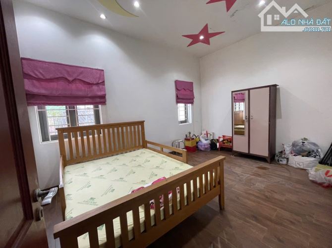 Bán biệt thự mặt tiền Đường 79 Xa Lộ Hà Nội, Phước Long Quận 9 - 1