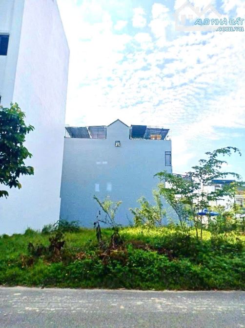 BÁN ĐẤT KQH KIM LONG GIÁ CHỈ 2TY9XX - 1