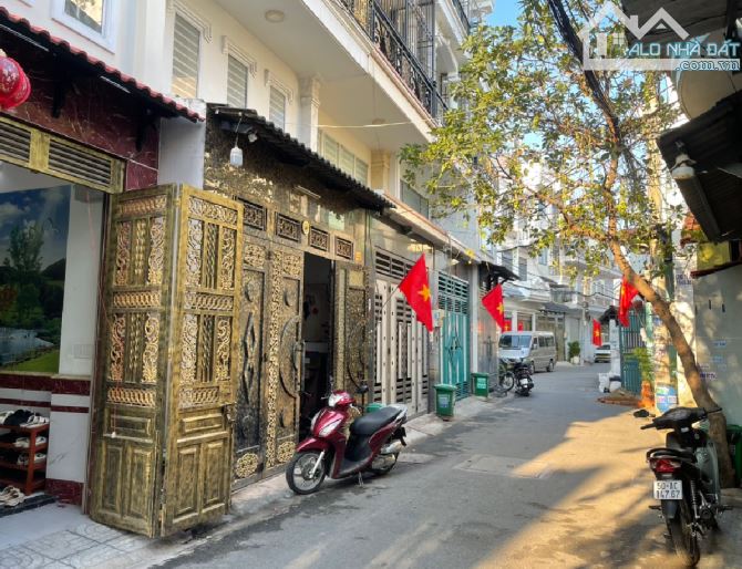 Bán nhà Hẻm XE HƠI thông NGUYỄN THỊ BÚP Q12_ Ngang 4,5m_ 5Tầng MỚI ĐẸP _ 5ty900 - 1