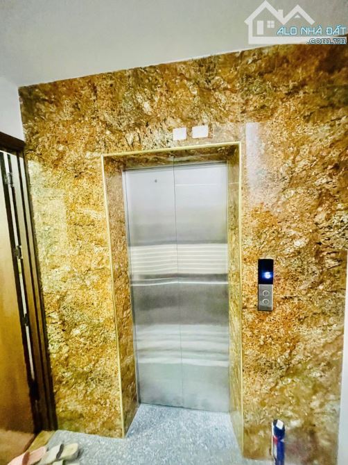 BÁN CĂN NHÀ 41M ,6TẦNG THANG MÁY LÔ GÓC XÂY TÂM HUYẾT SỔ NỞ HẬU ,NGÕ GẦN OTO,GIÁ CHỈ 13 tỷ - 1