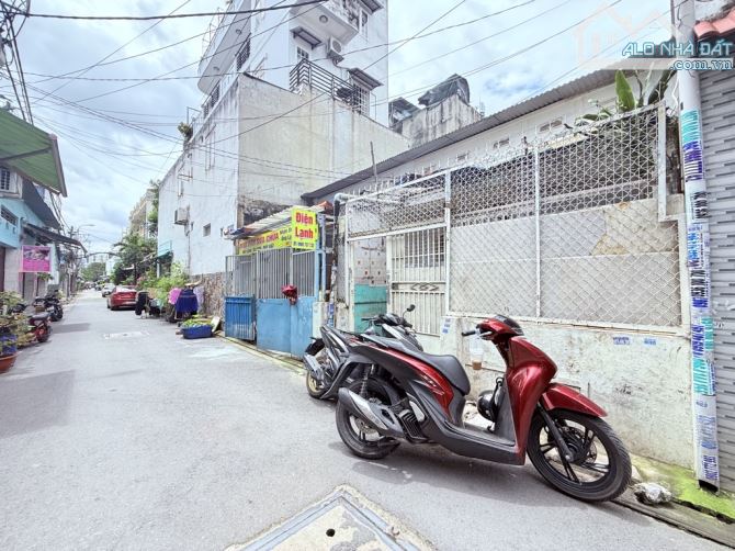 BÁN NHÀ KHU PHÂN LÔ TÂN THỚI NHẤT 11 QUẬN 1 2, HẺM ÔTÔ, DT45M² (3.9×12), GIÁ SIÊU RẺ - 1