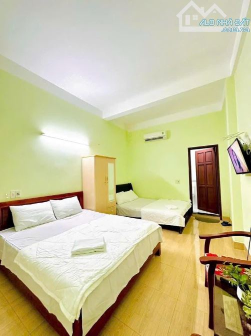 Bán Nhà Nghỉ 04 tầng 12 phòng đường NGUYỄN LỘ TRẠCH - TP Huế - Giá chỉ 7 tỷ - 1
