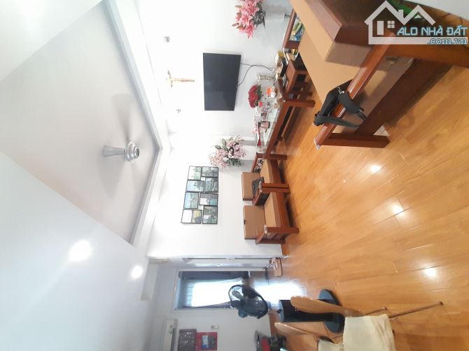 BÁN NHÀ ĐƯỜNG NGUYỄN CẢNH DỊ, KĐT ĐẠI KIM, HOÀNG MAI, 65M,5T,MT15M, LÔ GÓC, VỈA HÈ, Ô TÔ - 1