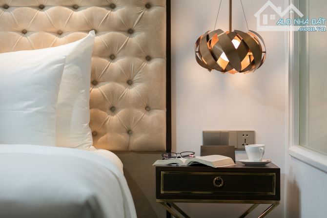 Bán Khách sạn 4 sao Mặt Phố Hàng Trống 350m2 xây 15 Tầng, 1 hầm có bể bơi 80 phòng - 402Tỷ - 12