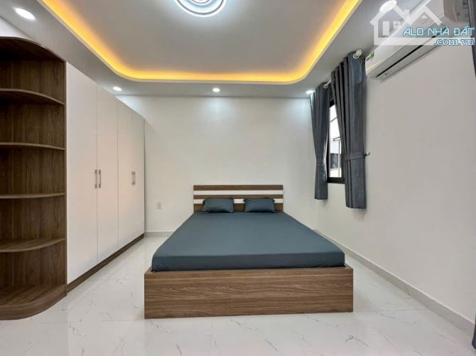 Bán nhà hẻm 1806 Huỳnh Tấn Phát, NB, Dt 4 x14m, 1 lầu. Giá 2,5 tỷ - 12