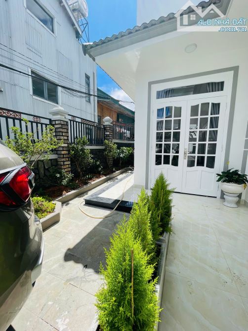 Đà Lạt - Villa - Nguyễn Siêu - 196m2 ( tt 210mv ) - 10,9 tỷ - 12