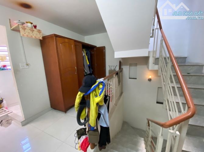 NGANG 4 DÀI 17 - NHÀ BÁN ĐƯỜNG SỐ 12 (LÊ VĂN QUỚI VÀO) P.BHHA HẺM 7M GIÁ 6,4 TỶ TL - 12