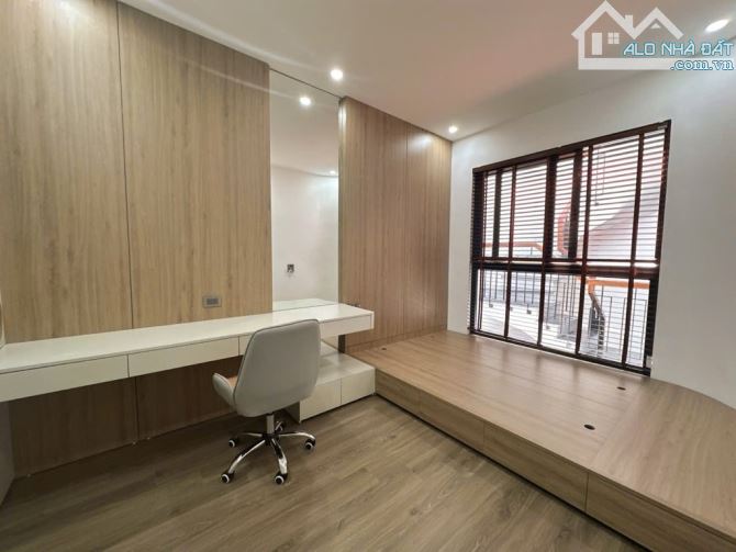 Bán nhà Ngọc Thụy 65m2- 5 tầng- dân xây chắc chắn, ô tô tránh, gần đường Hồng Tiến - 13