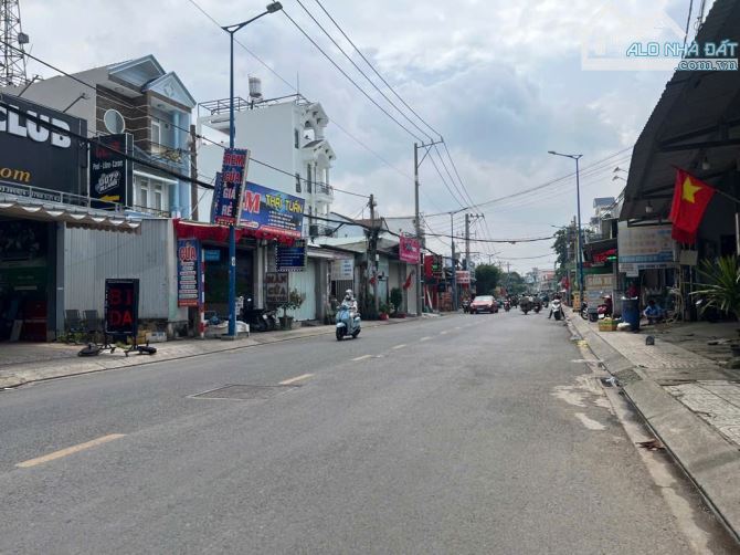 Biệt thự 3 tầng Mặt tiền đường TRƯƠNG THỊ HOA phường TTH Q12, dt 165m2 (6,6mx25m) Đường10m - 16