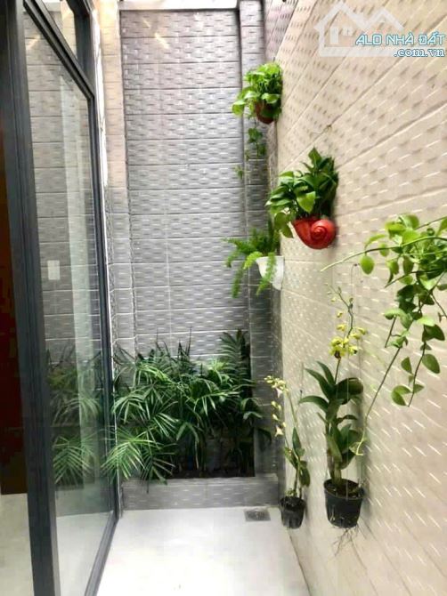 Cần bán nhà phố cao cấp khu Omely Đào Tông Nguyên, NB, Dt 6x14m. Giá 8,4 tỷ - 18