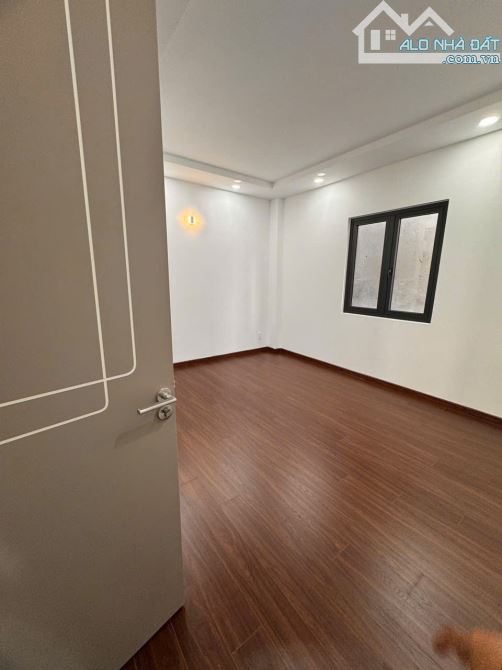 Bán Nhà Bình Qưới 80m2( 4.5 x 18) 4 Tầng 4 Phòng Ngủ 6Wc Giá 10 tỷ 500 - 18