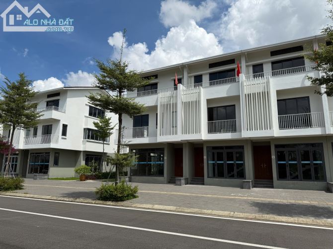 Cho thuê Nhà Liền Kề 3 Tầng, Phù Hợp Văn Phòng, Homestay - Đường Lê Đức Anh, TP. Huế