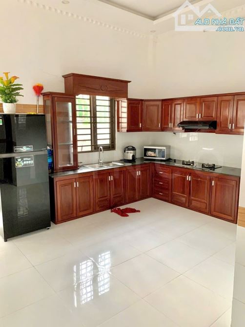 Cho thuê nhà 1 lầu có trang bị nội thất trong KDC Quân Báo - gần chợ bà bộ - 2