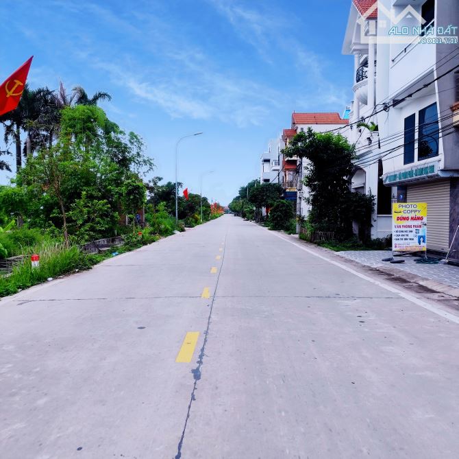Đất mặt đường liên xã KD tốt,3 mặt thoáng đẹp,mt gần 10m,trung tâm xã giàu tiện ích - 2