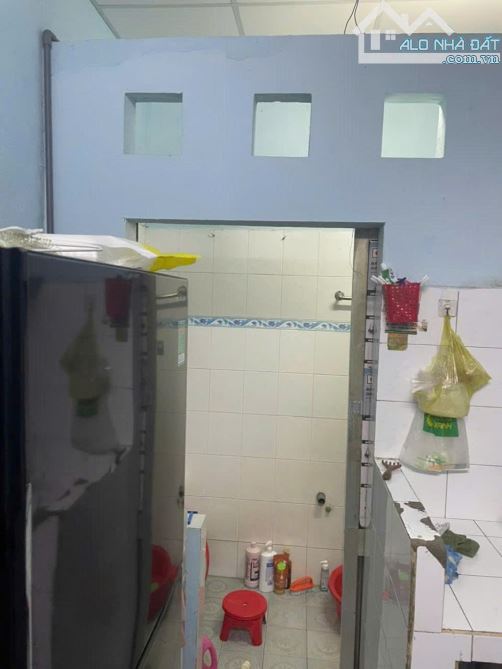 Nhà 48 m2, hẻm thông, gấn Lê Trọng Tấn, Bình Tân giáp Tân Phú - 2