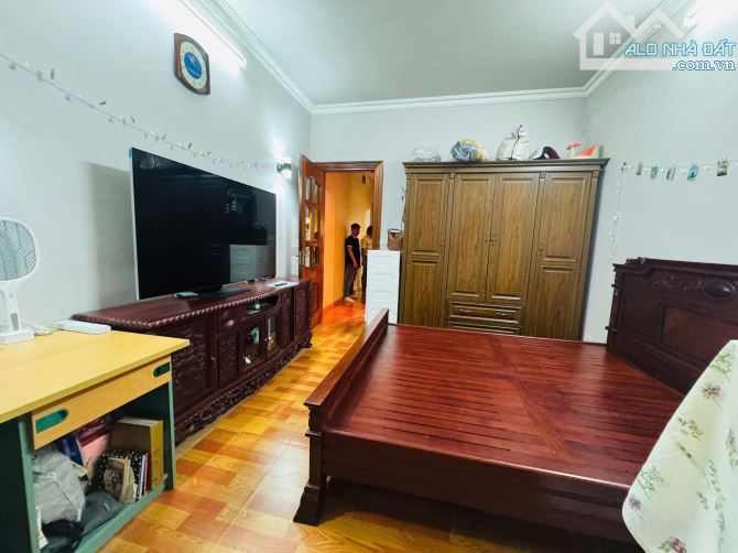 Nguyễn Văn Huyên, 55m, Phân lô ô tô tránh, Hai mặt thoáng, Nội thất tiền tỷ, Sổ vuông vắn - 2