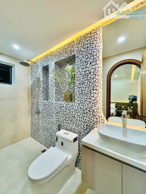 HUỲNH VĂN BÁNH – PHÚ NHUẬN – 61m² – 3 TẦNG – NGANG 5M NỞ HẬU – 3PN – 7.68 TỶ TL - 2