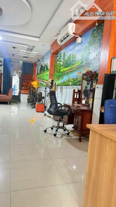 10.5 tỷ Nhà 3 Tầng (5x31) MT Kinh Doanh Khu TTTM Sóng Thần VinCom 550 Dĩ An TP. HCM - 2