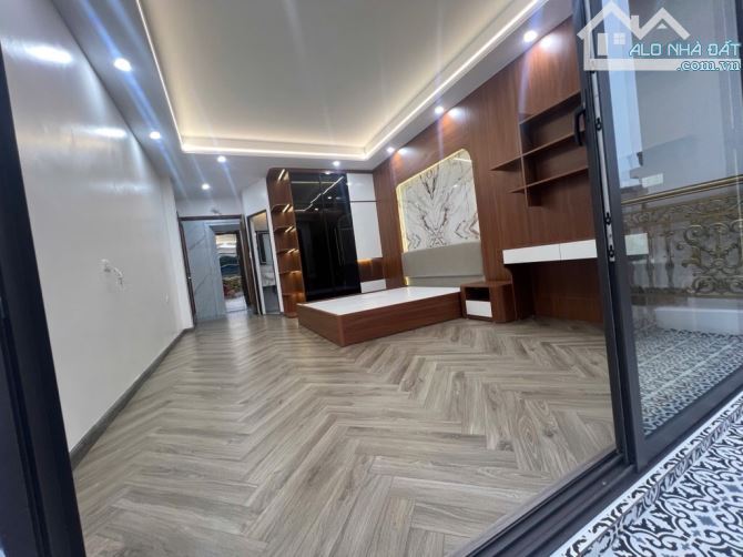 BÁN NHÀ LINH QUANG – ĐỐNG ĐA, 64m², 7 TẦNG, MẶT TIỀN 5.5M, THANG MÁY – Ô TÔ TRÁNH – 21 TỶ - 2