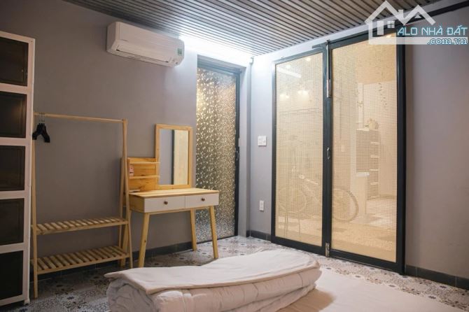 HIÊM _ BÁN NHÀ KIỆT MỸ ĐA ĐÔNG NGAY BIỂN _ 60M² [ NGANG 5.1 ] GIÁ 9.1 TỶ - 2