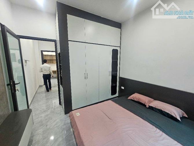 7 TỶ BÉ . 15M RA Ô TÔ . NGÕ BA GÁC CHẠY . MAI ĐỘNG PHỐ . 36M2 . 4 NGỦ . KHUNg CỘT CHẮC CHẮ - 2