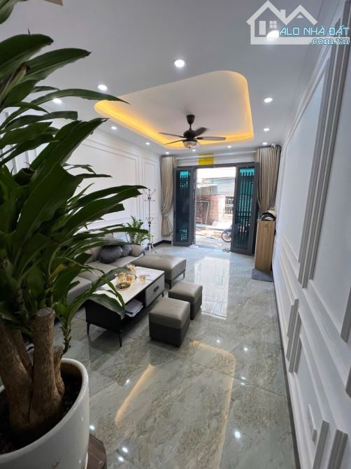 Bán nhà riêng Mỹ Đình, dân xây, tặng nội thất, 36m, 5 tầng giá 6.3 tỷ. - 2