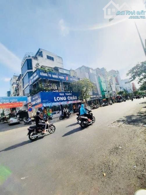 NGUYỄN ĐÌNH CHIỂU QUẬN 3 – CHỢ BÀN CỜ – KINH DOANH – 42M² – 3 TẦNG – NHỈNH 8 TỶ - 2