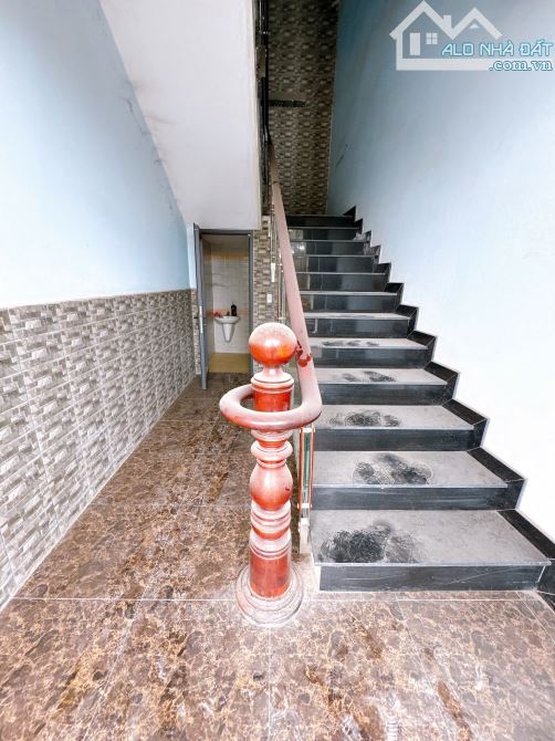 XT533 Cho thuê cưởng MT gần 2000m2 Thiện Tân Vĩnh Cửu ĐN - 2