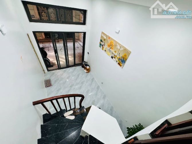 Bán nhà Đội Cấn trung tâm Ba Đình  ngõ thông lô góc dân xây nhà đẹp 3 thoáng 22m 7 tầng gi - 2
