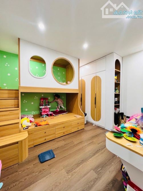 Bán nhà liền kề 2 mặt tiền – Viện 103 Nguyễn Khuyến, diện tích 106m², 6 tầng, thang máy, - 2