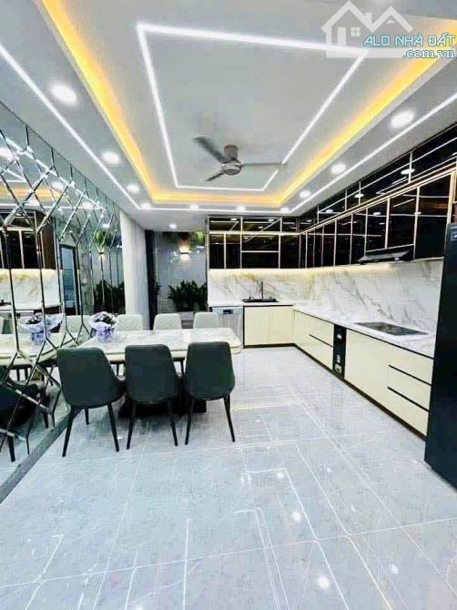 Bán nhà đẹp 2 Tầng ngay Bệnh Viện Xuyên Á, 80m2, SHR, Gía chỉ 2 Tỷ. - 2