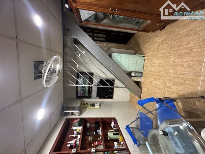 CỰC HIẾM – NHÀ 3 TẦNG – NGÕ 96 CHIẾN THẮNG – 46m² – 11.4 TỶ - 2