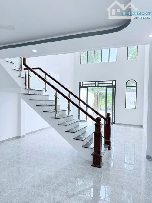 NHÀ GÁC LỬNG MỚI XINH, GIÁP PHƯỜNG TÂN PHONG, BIÊN HÒA - 2