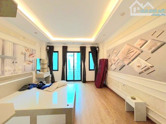 Bán nhà riêng Mỹ Đình, tặng full nội thất, dân xây 34m, 5 tầng giá chào chỉ nhỉnh 6 tỷ. - 2