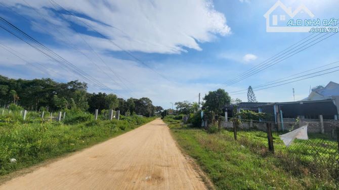 Bán 2242m2 đất thổ cư Đường Số 1, Tân Bình, LaGi giá đầu tư 1.65tr/m2 gần Biển - 2