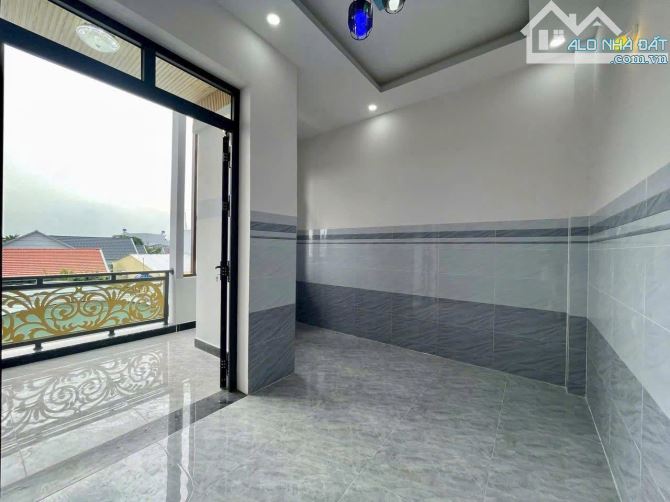 Bán nhà lầu vừa hoàn thiện cách ngã tư Tân Bình -Vĩnh Cửu chỉ 1p di chuyển - 2