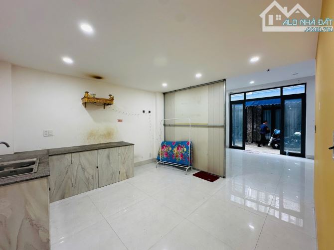 Bán nhà 3 tầng kiệt Mai Lão Bạng, Thuận Phước, Hải Châu. DT 50m2. Giá 3.95 tỷ - 2