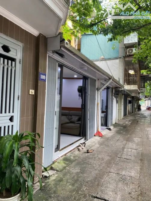 NHÀ ĐẸP 2 MẶT TIỀN ,Ô TÔ ĐỖ CỬA - KINH DOANH - AN NINH TỐT, TIỆN ÍCH VÔ VÀN - 2