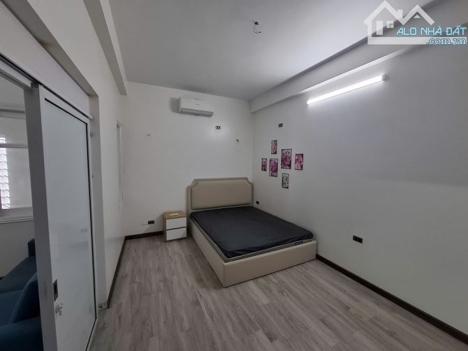 Cho thuê CH 1K1N full đồ, máy giặt riêng Hoàng Hoa Thám, Ba Đình, ô tô đỗ cửa, 9.5 tr/th - 2