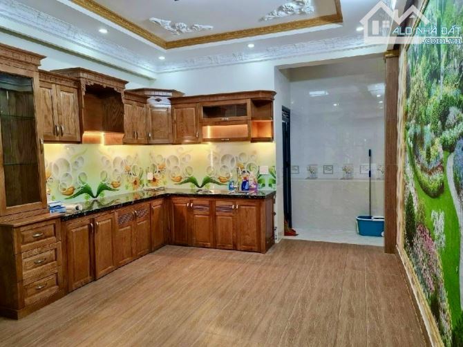 BÁN NHÀ MỚI ĐẸP HIỆP THÀNH – Ô TÔ ĐẬU CỬA – 67.8M² – 4 TẦNG – SÂN THƯỢNG – CHỦ GIẢM 350 TR - 2