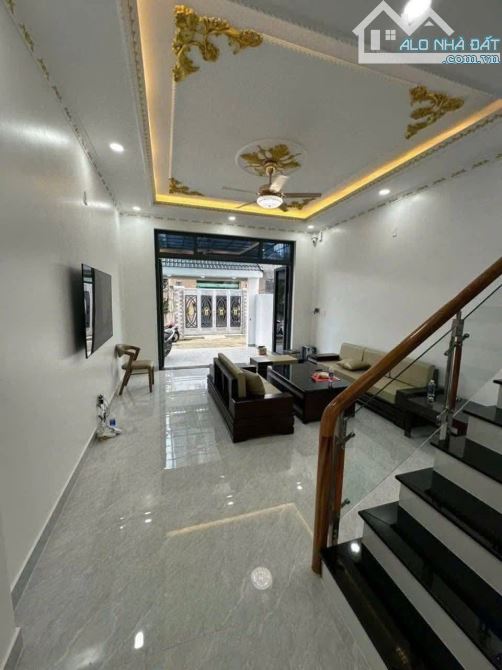 Nhà Góc 2 Mặt Tiền – 1 Trệt 2 Lầu, Kiểu Dáng Hiện Đại – Trung Tâm Đông Hòa Chỉ 6,2 Tỷ - 2