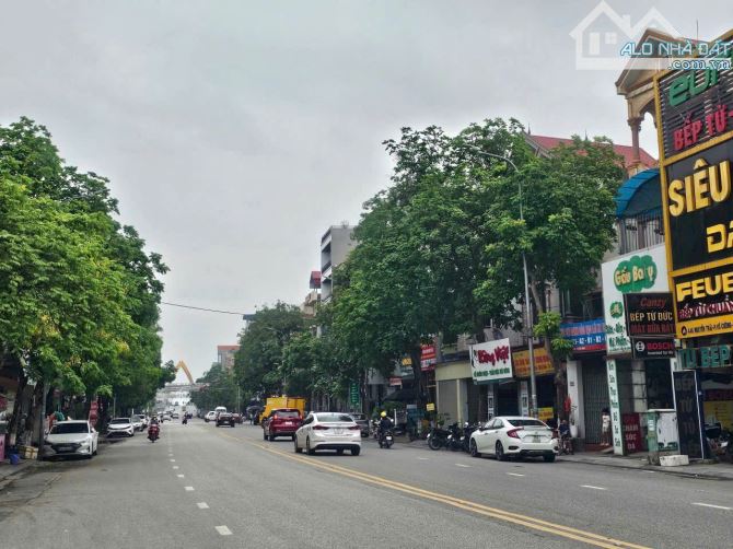 Bán đất 200m2 tặng Nhà kinh doanh đắc địa mặt Nguyễn Trãi, Bò Sơn, tp BN. ♦️DT 200m2. - 2